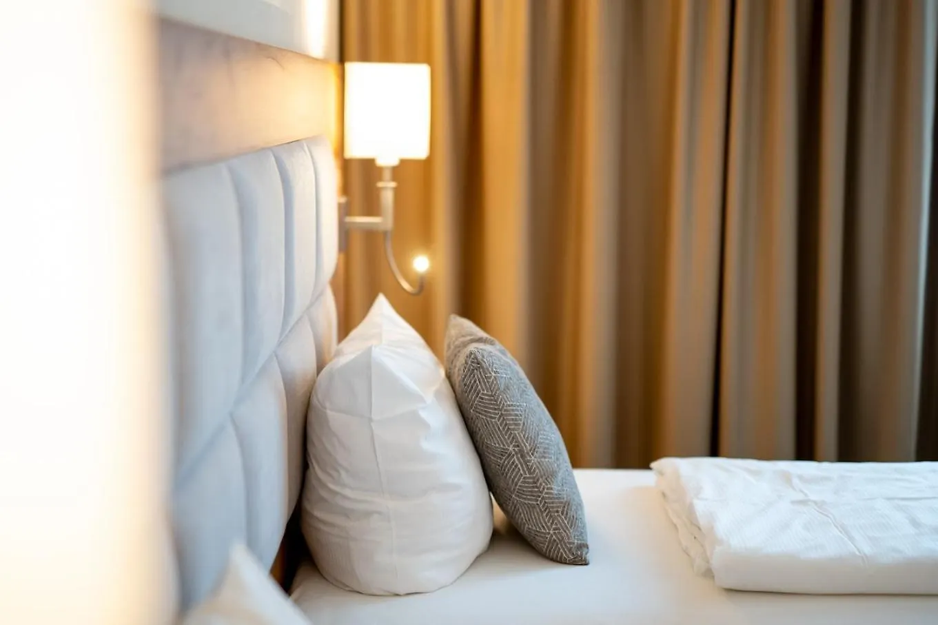 Korbstadthotel Krone Lichtenfels  Otel